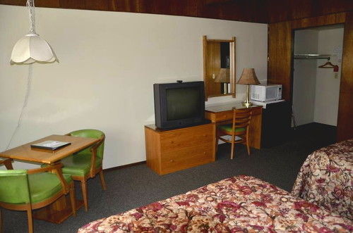 Motel 95 & Campground Hixton Esterno foto